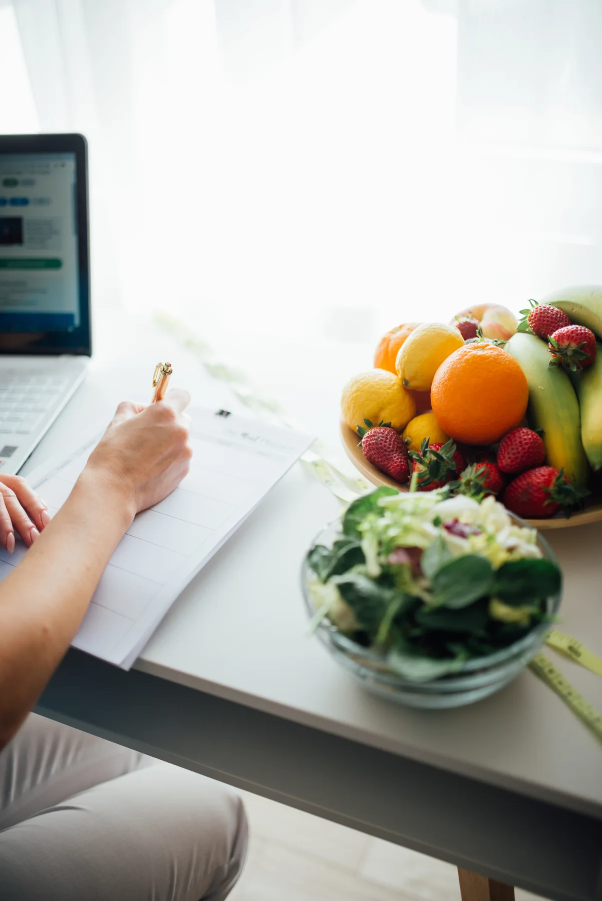 Подготовка на свежи продукти в домашна кухня